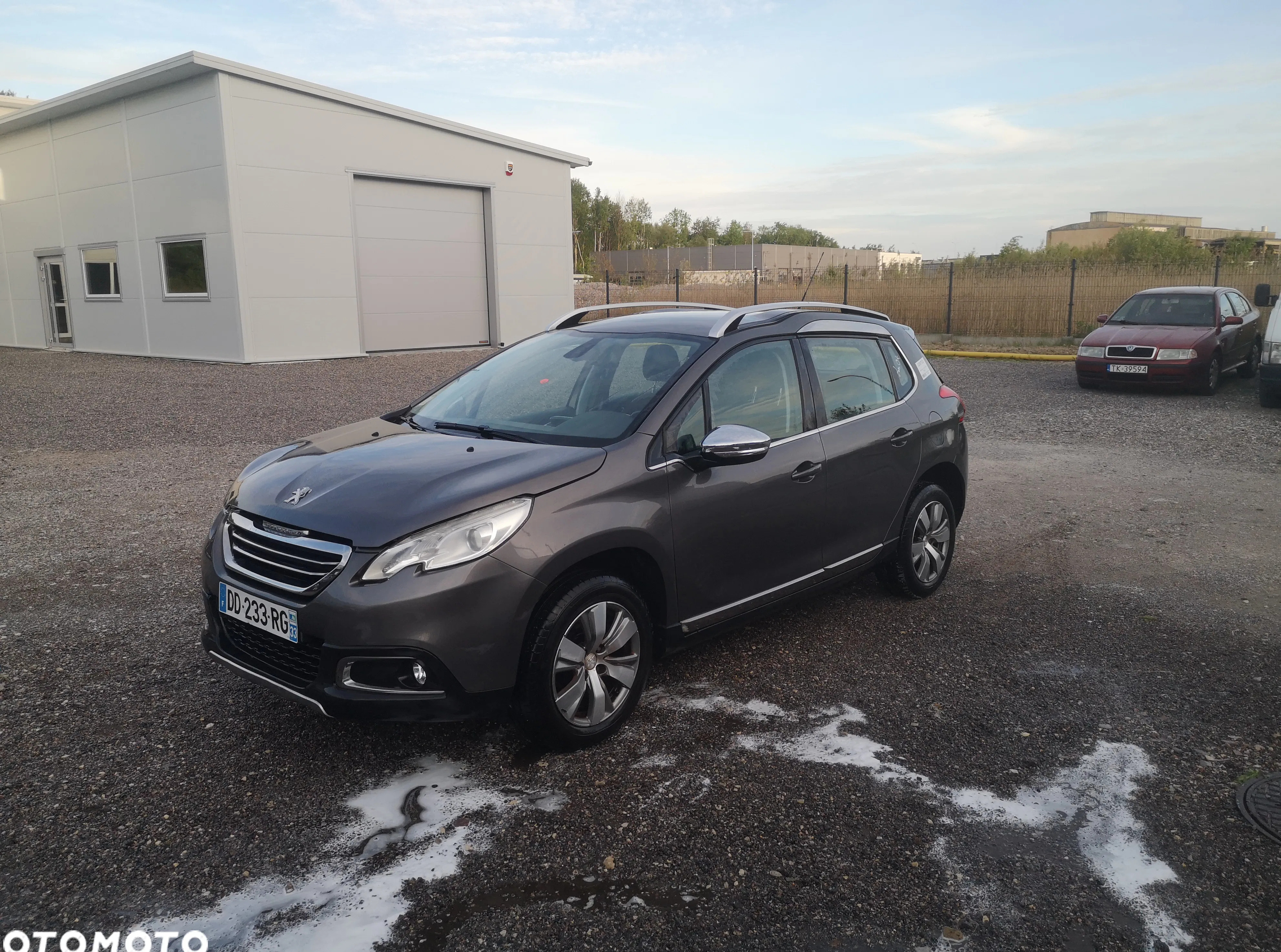 świętokrzyskie Peugeot 2008 cena 22000 przebieg: 84880, rok produkcji 2014 z Kielce